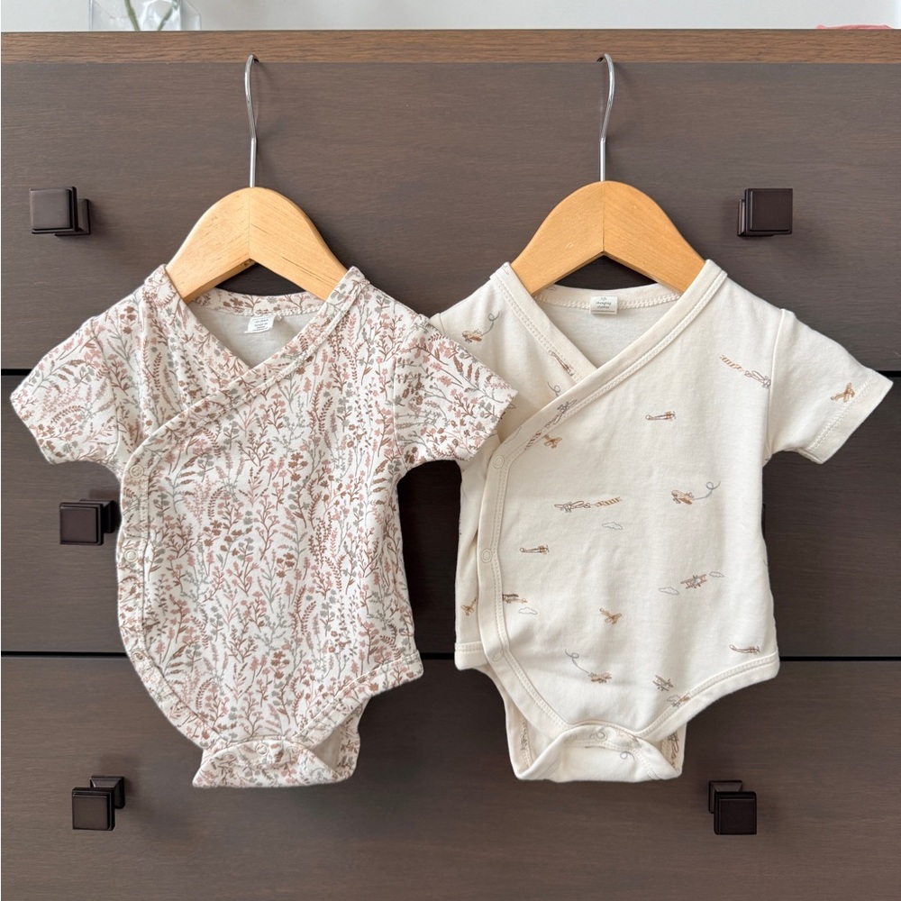 Colored Organics Kimono Wrap Style Onesie Set 0-3 Month EUC